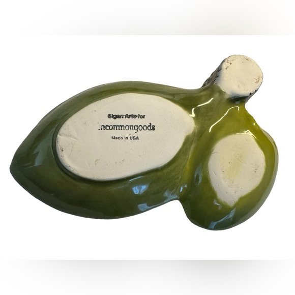 Elgen Arts Uncommon Goods Ceramic Leaf Design Olive Style Serving Dish - Picture 6 of 7